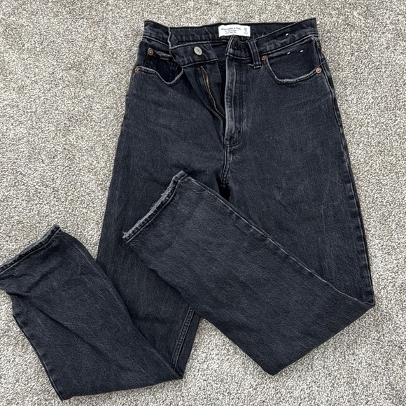 Abercrombie and Fitch Womens Black Jeans - Picture 1 of 4